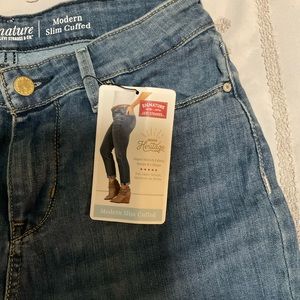 Signature by Levi Strauss Modern Slim Cuffed Jeans Size 8